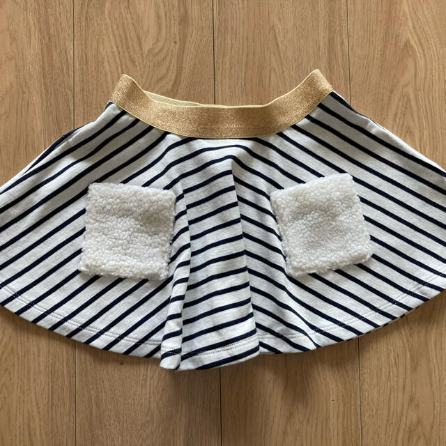 PETIT BATEAU(プチバトー)の最終値下げ♪新品　プチバトー　ボーダースカート キッズ/ベビー/マタニティのキッズ服女の子用(90cm~)(スカート)の商品写真