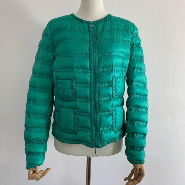 MONCLER(モンクレール)のmoncler Lissy グリーン レディースのジャケット/アウター(ダウンジャケット)の商品写真