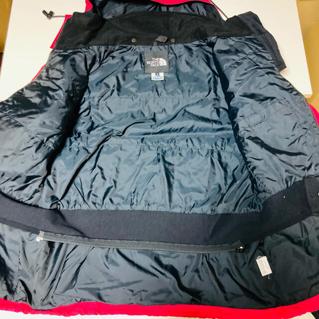 THE NORTH FACE(ザノースフェイス)の②THE NORTH FACE ノースフェイス スキーウェア 上下セット　S スポーツ/アウトドアのスノーボード(ウエア/装備)の商品写真