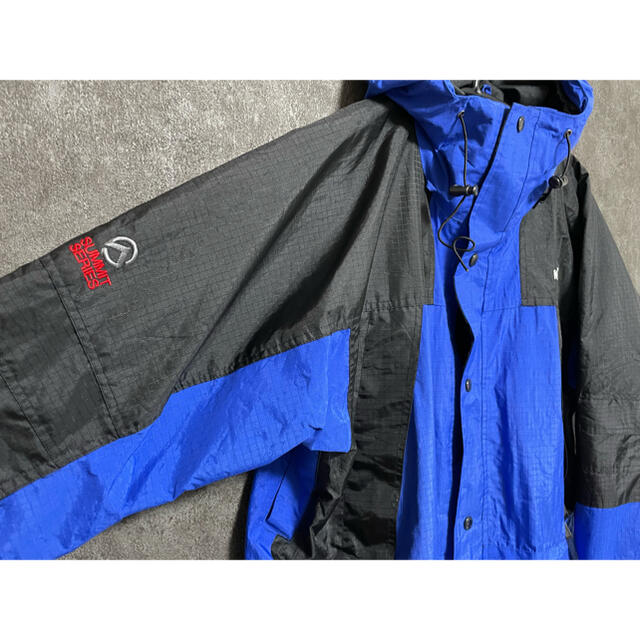 THE NORTH FACE(ザノースフェイス)のノースフェイス　SUMMITSERIES GORE-TEX マウンテンジャケット メンズのジャケット/アウター(マウンテンパーカー)の商品写真