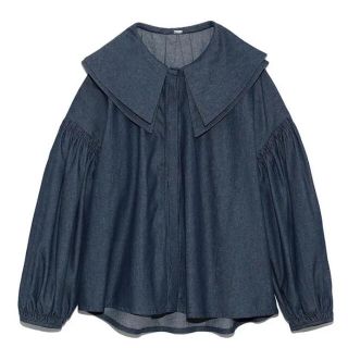 ミラオーウェン(Mila Owen)の21AW 新品 即完売品 MilaOwen Wビッグカラーデニムブラウス IND(シャツ/ブラウス(長袖/七分))