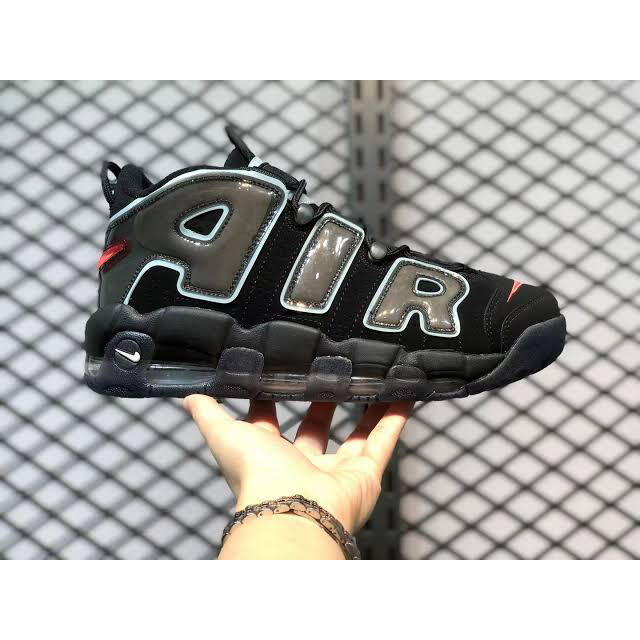 NIKE(ナイキ)の新品同様! NIKE AIR MORE UPTEMPO モアテン 25cm レディースの靴/シューズ(スニーカー)の商品写真