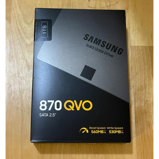【新品未使用】SAMSUNG SSD 870QVO MZ-77Q1T0B/IT PCパーツ