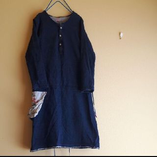 デニムダンガリー(DENIM DUNGAREE)のdenim&dungaree ノーカラー インディゴ デニム ワンピース(ワンピース)