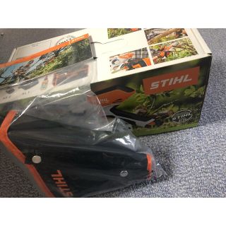 STIHL GTA26 バッテリーガーデンカッター、フォルスター(カバー