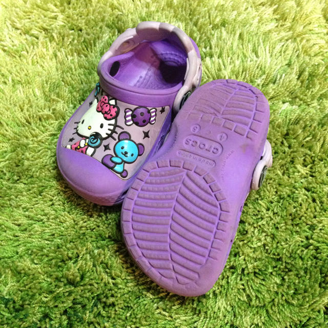 crocs(クロックス)のクロックスキティ キッズ/ベビー/マタニティのベビー靴/シューズ(~14cm)(その他)の商品写真