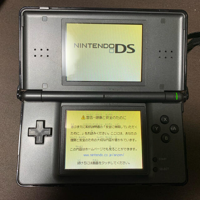 ニンテンドーDS(ニンテンドーDS)のnintendo ds lite ダイパエディション　箱あり エンタメ/ホビーのゲームソフト/ゲーム機本体(携帯用ゲーム機本体)の商品写真