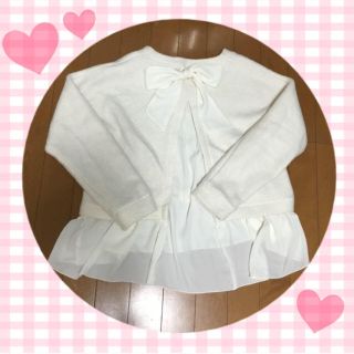 ハニーサロン(Honey Salon)のバックリボン🎀ふわふわVネックトップス(ニット/セーター)