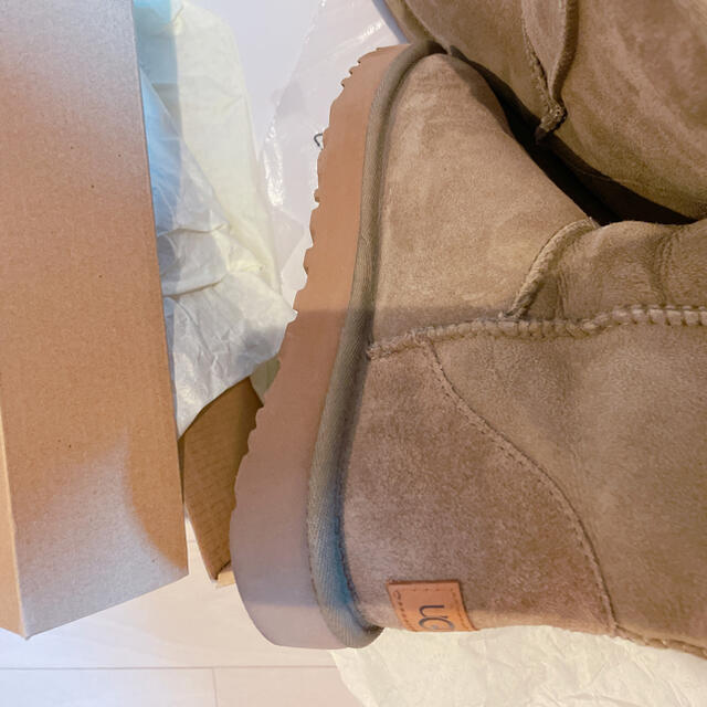 UGG アグ ムートン beige classic short ブーツ