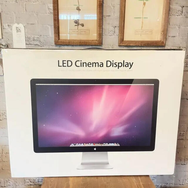 Apple(アップル)の【希少】新品状態　Apple LED Cinema Display 27インチ スマホ/家電/カメラのPC/タブレット(ディスプレイ)の商品写真