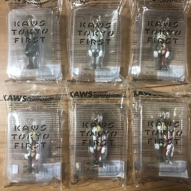 クリスマス特集2021 新品未使用 kaws - TOY MEDICOM tokyo 6点セット ...