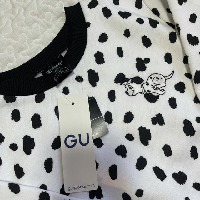 GU(ジーユー)の新品　GU 101匹わんちゃん　トレーナー　 キッズ/ベビー/マタニティのキッズ服男の子用(90cm~)(Tシャツ/カットソー)の商品写真