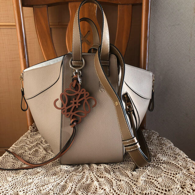 ♡美品♡ロエベハンモックスモールサンドミンク 人気大割引 98255円