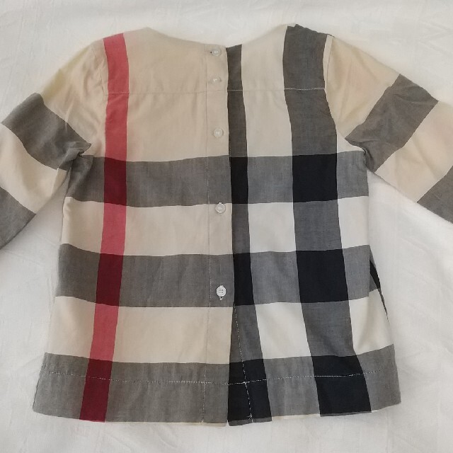 BURBERRY(バーバリー)のBURBERRY 長袖シャツ キッズ/ベビー/マタニティのキッズ服女の子用(90cm~)(ブラウス)の商品写真