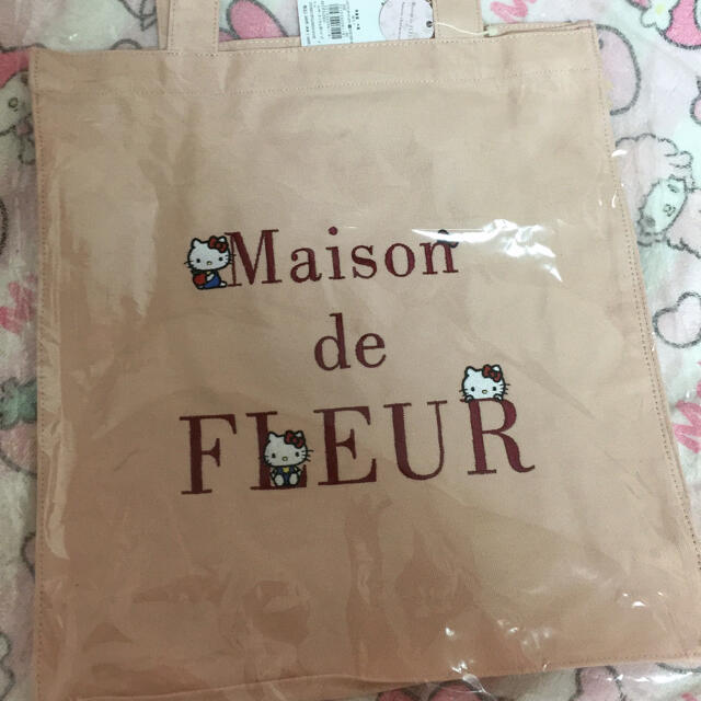 Maison de FLEUR(メゾンドフルール)のメゾンドフルール　かくれんぼトート レディースのバッグ(トートバッグ)の商品写真