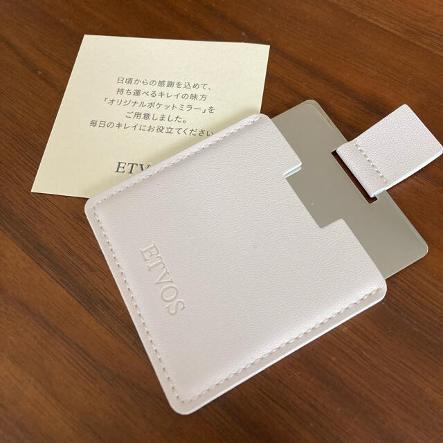 ETVOS(エトヴォス)のETVOSポケットミラー レディースのファッション小物(ミラー)の商品写真