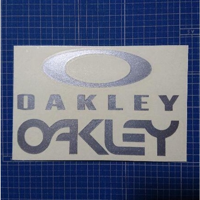 Oakley(オークリー)のカッティングシート加工（シルバー） スポーツ/アウトドアのスノーボード(アクセサリー)の商品写真