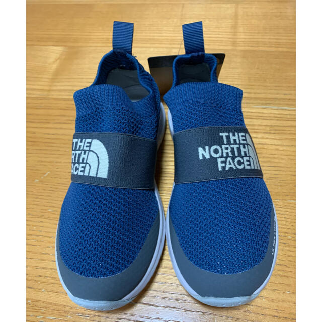 THE NORTH FACE(ザノースフェイス)の【THE NORTH FACE(ザノースフェイス)】ULTRA LOW キッズ/ベビー/マタニティのキッズ靴/シューズ(15cm~)(スニーカー)の商品写真