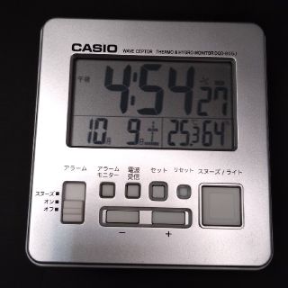 カシオ(CASIO)のCASIO デジタル 電波時計 温度 湿度 2個セット 目覚まし時計(置時計)