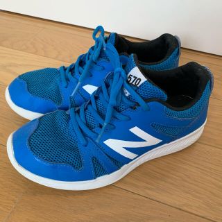 ニューバランス(New Balance)のニューバランス　570  ★ 青　23.5(スニーカー)