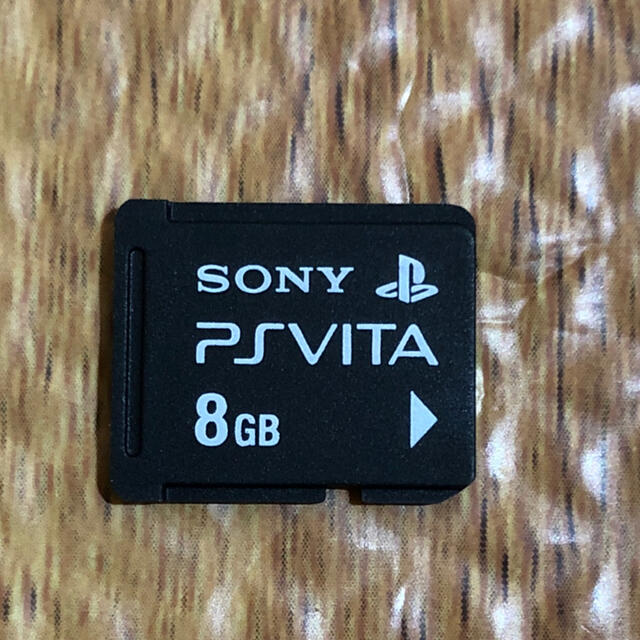 PlayStation Vita(プレイステーションヴィータ)のPSVita TV 8GBメモリ デュアルショック4 オマケソフト付き エンタメ/ホビーのゲームソフト/ゲーム機本体(携帯用ゲーム機本体)の商品写真