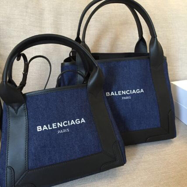 大人気新品 Balenciaga - 新品 デニムトートバッグ バレンシアガ