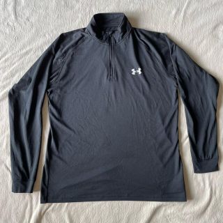 アンダーアーマー(UNDER ARMOUR)のアンダーアーマー　長袖　Tシャツ　ロンT 黒　ブラック　L ハーフジップ　(Tシャツ/カットソー(七分/長袖))