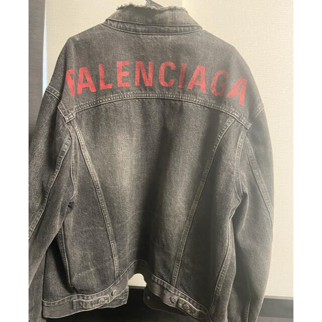 Balenciaga(バレンシアガ)の期間限定値下げ！！希少 balenciaga スウィングデニムジャケット メンズのジャケット/アウター(Gジャン/デニムジャケット)の商品写真