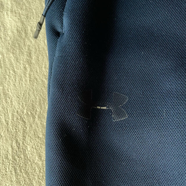 UNDER ARMOUR(アンダーアーマー)のアンダーアーマー　ジャージ　下　長ズボン　ネイビー  紺　M メンズのパンツ(その他)の商品写真