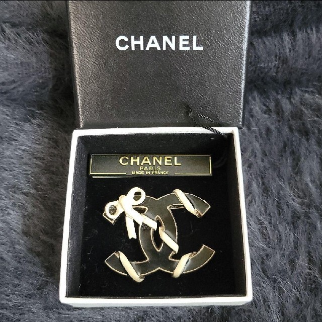 ブローチ/コサージュCHANEL　シャネル　ブローチ　ヴィンテージ　アクセサリー