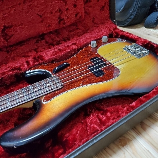 Fender(フェンダー)のRS Guitarworks 59 Contour Bass PB 楽器のベース(エレキベース)の商品写真