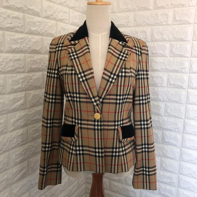 BURBERRY BLUE LABEL(バーバリーブルーレーベル)の【美品】Burberrys Blue Label バーバリー　ジャケット　40 レディースのジャケット/アウター(テーラードジャケット)の商品写真