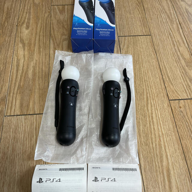 PlayStation VR(プレイステーションヴィーアール)のPS VR モーションコントローラー  CECH-ZCM2J PS4/PS5 エンタメ/ホビーのゲームソフト/ゲーム機本体(その他)の商品写真