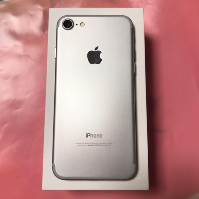 iPhone - 美品 iPhone7 32gb simフリーの通販 by shop｜アイフォーン