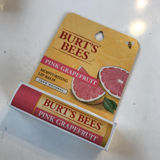 バーツビーズ(BURT'S BEES)のBURT'S BEES♡ピンクグレープフルーツ(リップグロス)