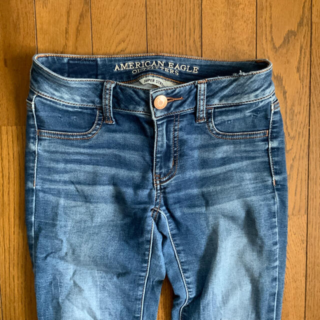 American Eagle(アメリカンイーグル)の美品☆ American Eagle スーパーストレッチ ジェギング デニム レディースのパンツ(デニム/ジーンズ)の商品写真