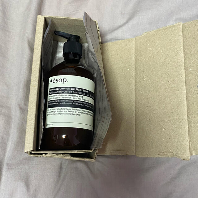 Aesop(イソップ)のイソップ Aesop レスレクション ハンドウォッシュ 500ml  コスメ/美容のボディケア(ボディソープ/石鹸)の商品写真