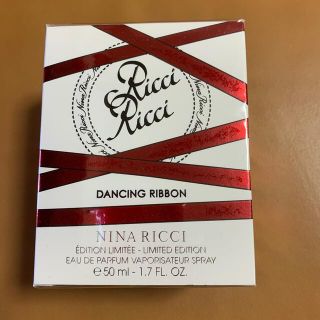 ニナリッチ(NINA RICCI)のニナリッチ　ダンシングリボン　50mℓ(香水(女性用))