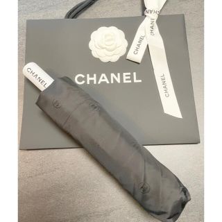 シャネル(CHANEL)のCHANEL折りたたみ傘　新品未使用(傘)