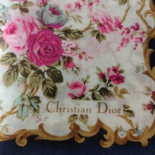 クリスチャンディオール(Christian Dior)のChristian Dior 花柄 ハンカチ【USED】(ハンカチ)