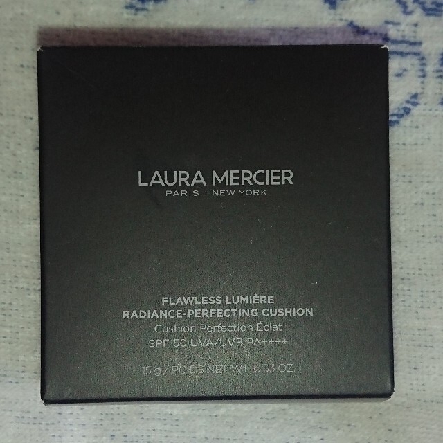 laura mercier(ローラメルシエ)のローラメルシエ フローレスルミエールラディアンスパーフェクティングクッション1C コスメ/美容のベースメイク/化粧品(ファンデーション)の商品写真