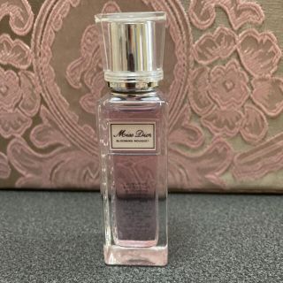 クリスチャンディオール(Christian Dior)のクリスチャンディオール　ミスディオールブルーミングブーケ　ローラーパール(香水(女性用))