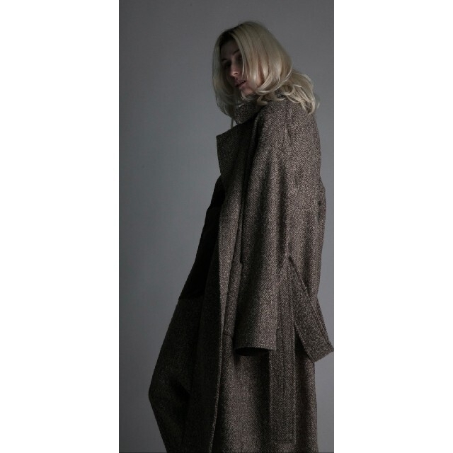 COMOLI(コモリ)のATHA NEP TWEED MAXI COAT／アタ　マキシコート メンズのジャケット/アウター(トレンチコート)の商品写真