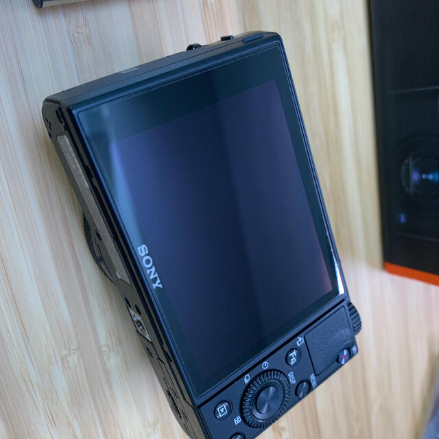 SONY(ソニー)の専用　サイバーショット DSC-RX100M7G シューティンググリップ付き スマホ/家電/カメラのカメラ(コンパクトデジタルカメラ)の商品写真