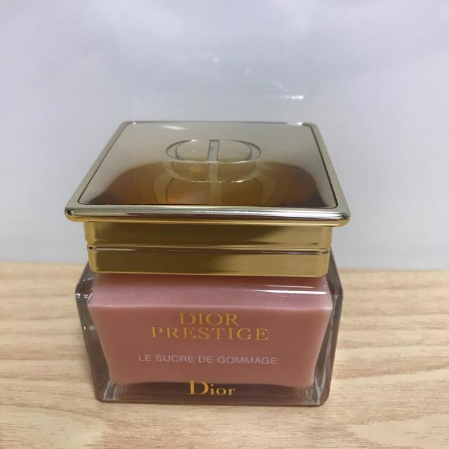 Dior(ディオール)のc-usagi3様専用　Dior スクラブ＋UVセット コスメ/美容のスキンケア/基礎化粧品(ゴマージュ/ピーリング)の商品写真