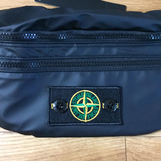 STONE ISLAND(ストーンアイランド)のSTONE ISLAND ストーンアイランドウエストバッグ メンズのバッグ(ウエストポーチ)の商品写真