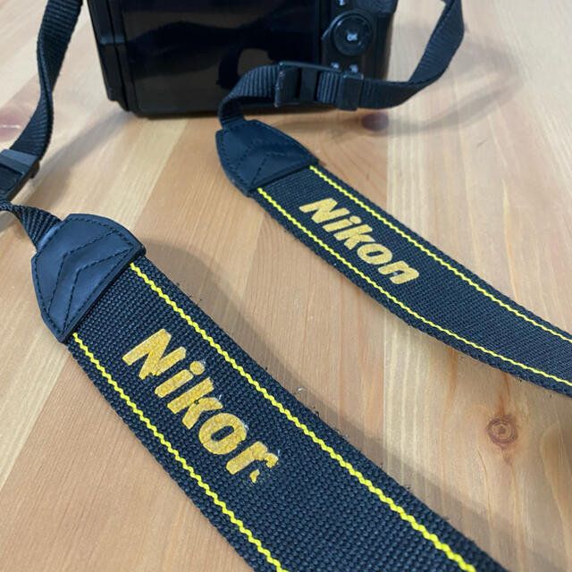 Nikon(ニコン)のNIKON D5500 ズームレンズキット　18-55VR Ⅱ 本体　付属品箱有 スマホ/家電/カメラのカメラ(デジタル一眼)の商品写真