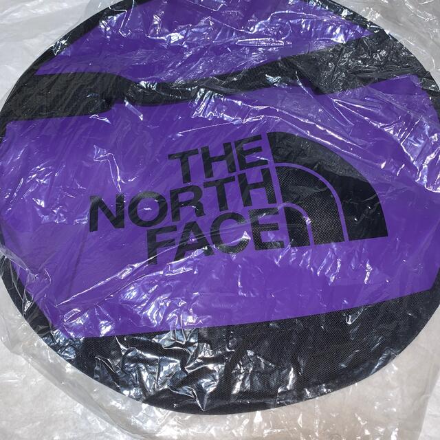 Maison Martin Margiela(マルタンマルジェラ)のThe North Face × MM6マルジェラコラボ　サークルクラッチバッグ レディースのバッグ(クラッチバッグ)の商品写真