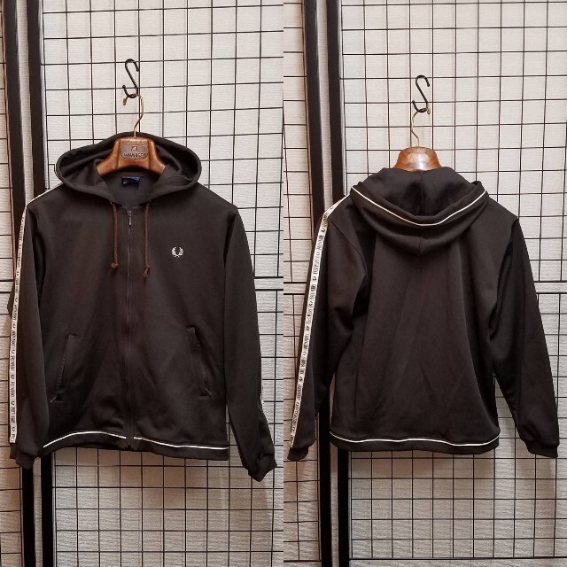 FRED PERRY(フレッドペリー)の日本製 FRED PERRY Sideline hooded Jersey レディースのトップス(パーカー)の商品写真