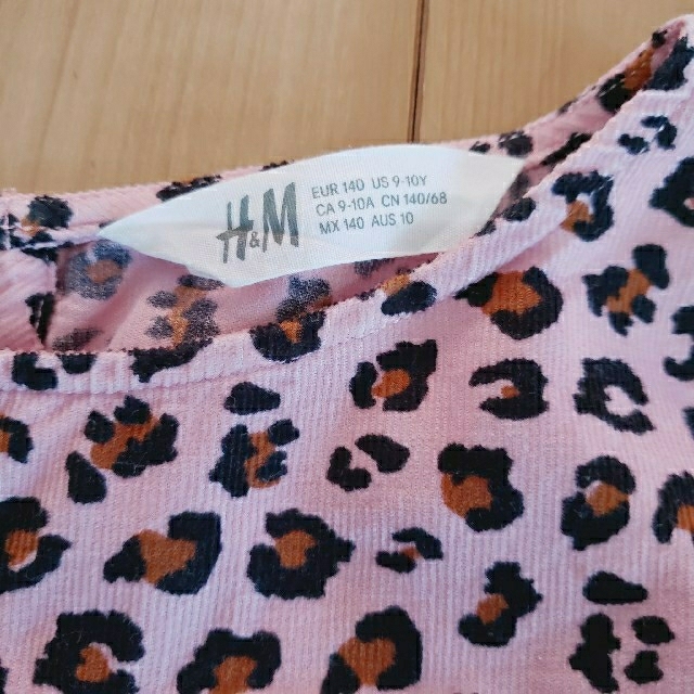 H&M(エイチアンドエム)のH&Mワンピース　チュニック140 キッズ/ベビー/マタニティのキッズ服女の子用(90cm~)(ワンピース)の商品写真